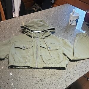 SHEIN GREEN HOODED CROP JACKET